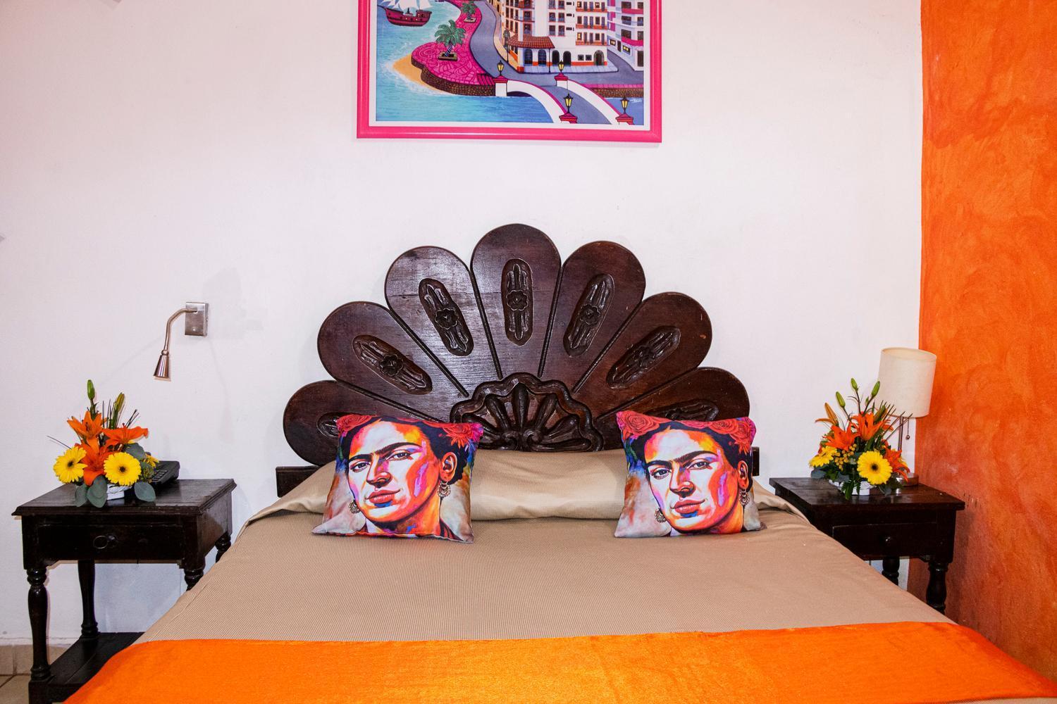 Hotel Posada De Roger Puerto Vallarta Bagian luar foto